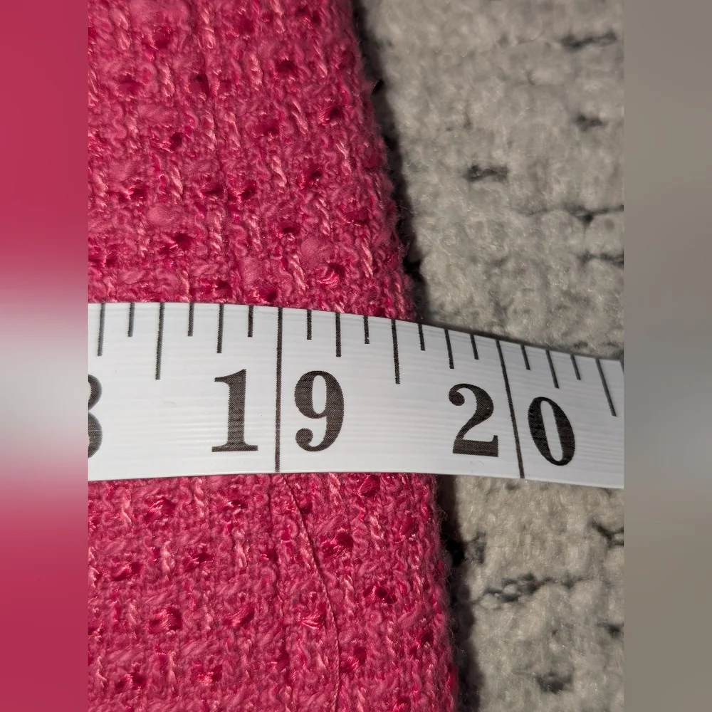 Elegant Pink Tweed Short Sleeve Knee Length Dress - Picture 15 of 15